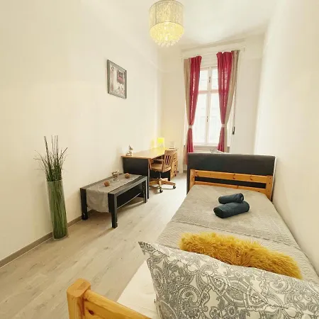 Champlena Central Station Elegancy